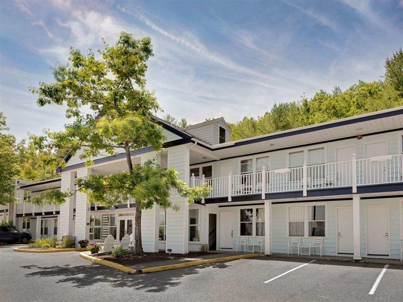 Days Inn By Wyndham Bar Harbor Exteriör bild
