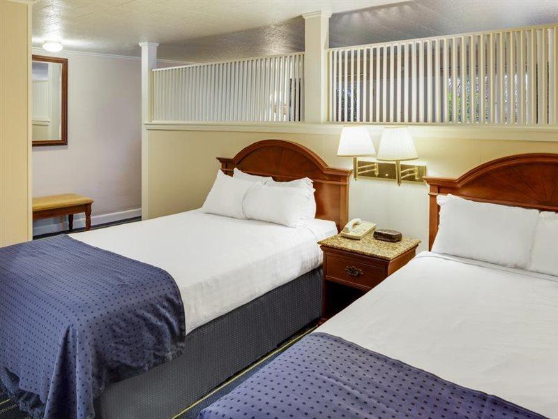 Days Inn By Wyndham Bar Harbor Exteriör bild