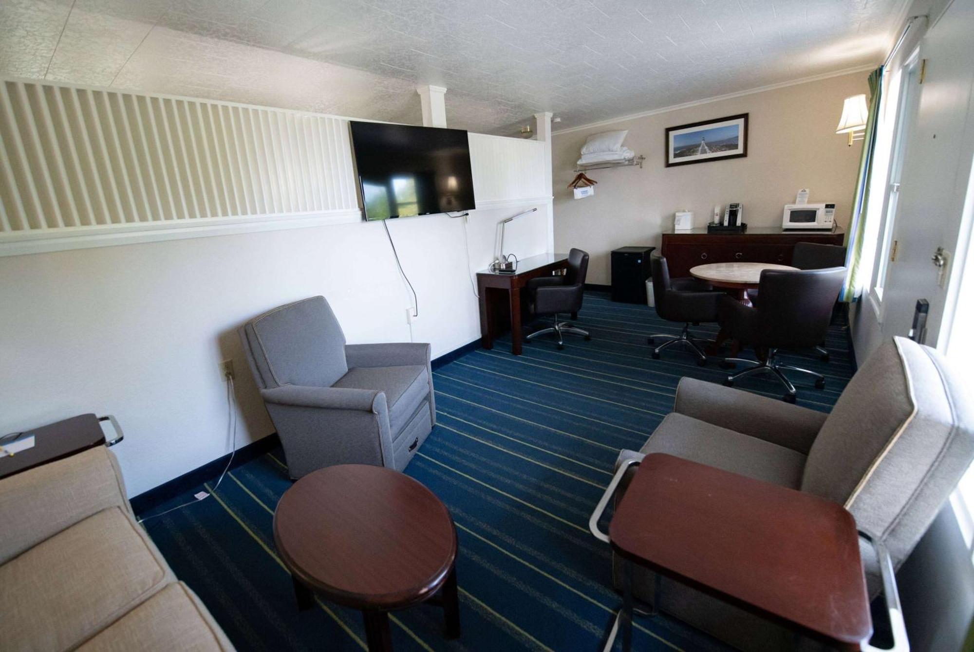 Days Inn By Wyndham Bar Harbor Exteriör bild